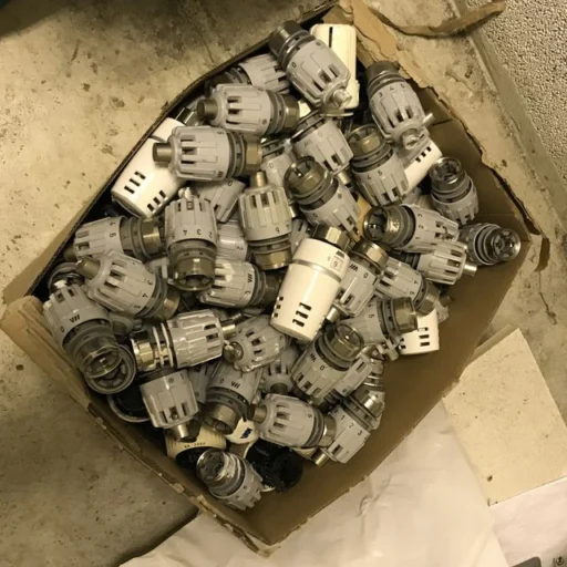 Håll nere dina kostnader genom att byta termostater